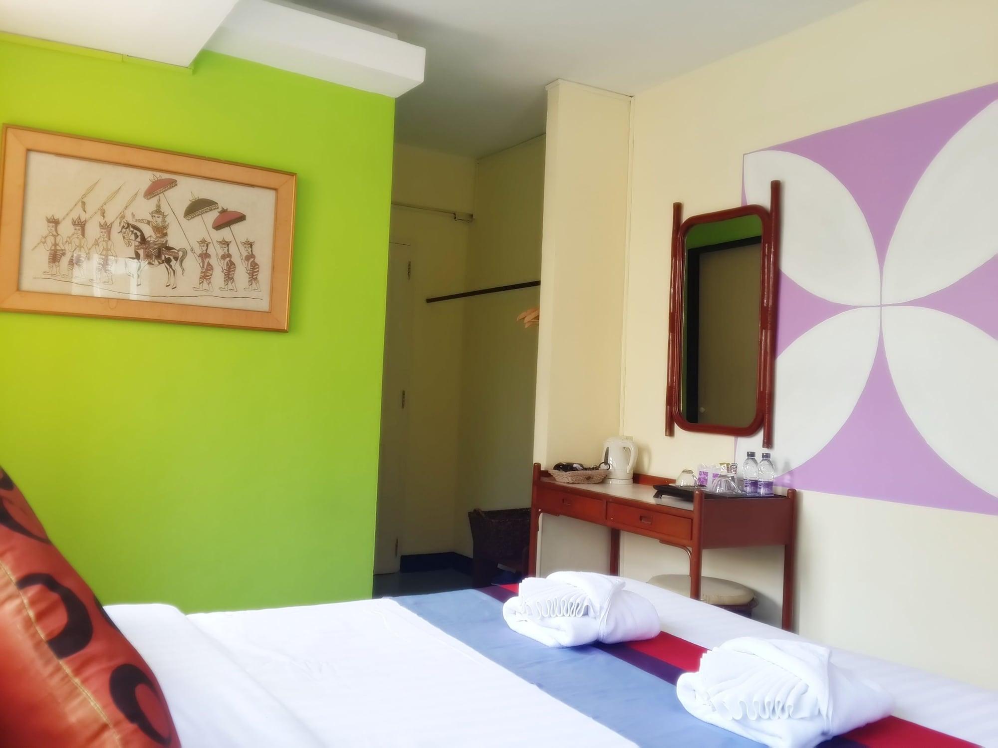 Sawasdee Sukhumvit Inn Bangkok Exterior foto